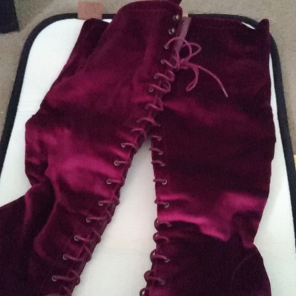 $100. - Picture 3 of 3